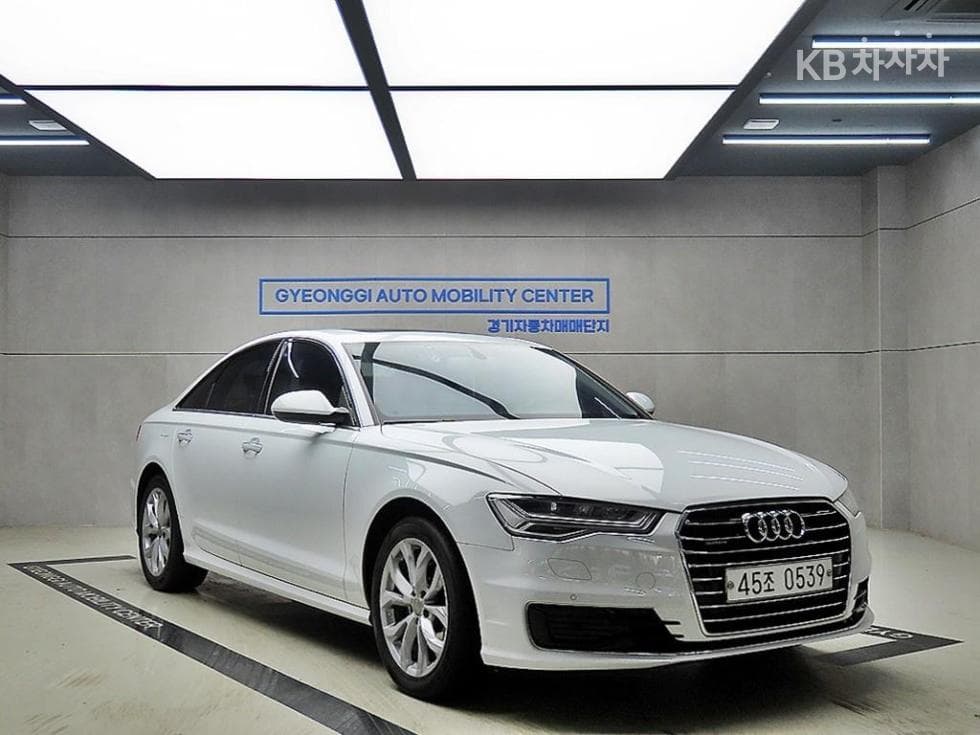 Ауди NEW A6 35 Турбо Дизел Инжекция Premium C7(15~) - Image 1