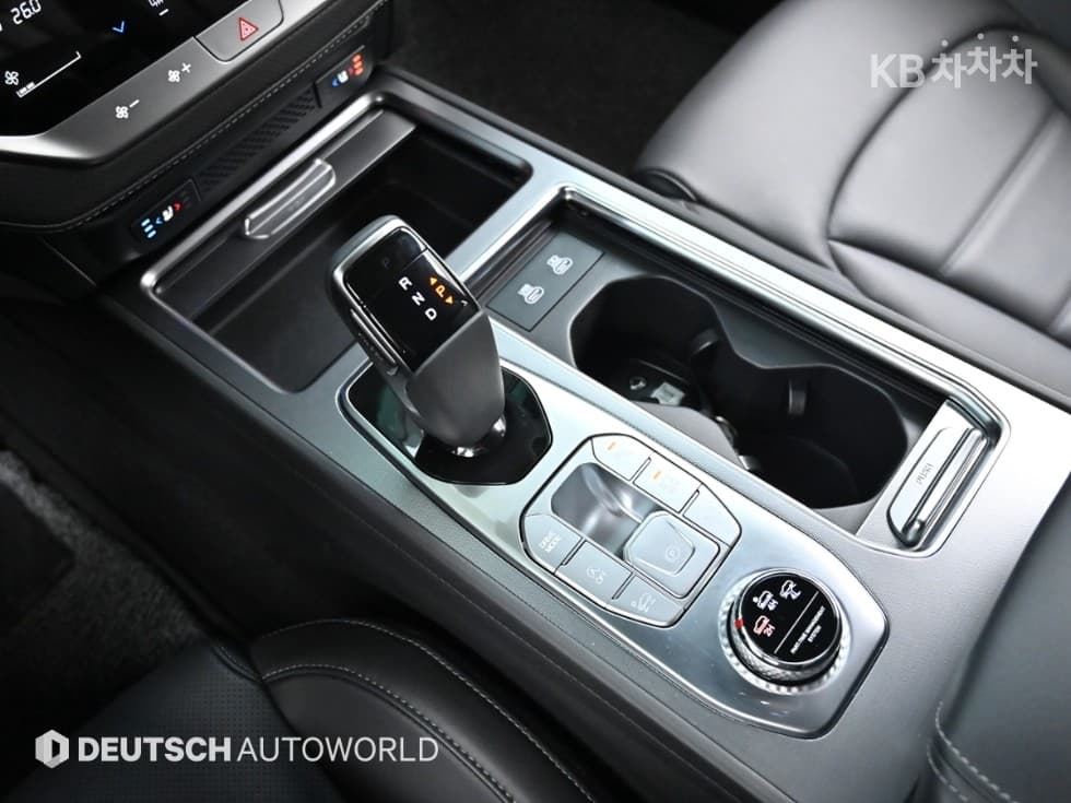 KG Mobility Rexton New 아레나2.2 AWD Noblesse - 9