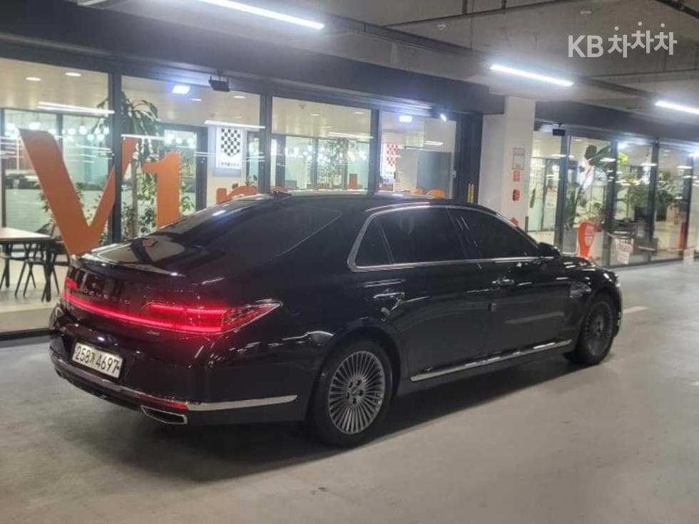 Genesis G903.8 GDi AWD Luxury - 4