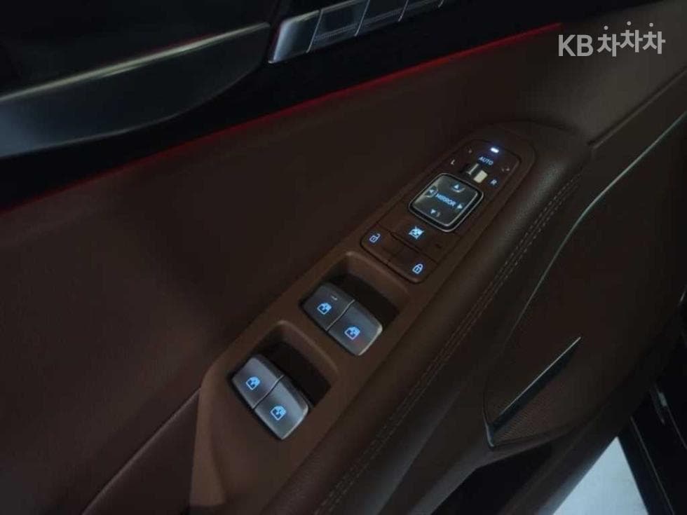 Genesis G903.8 GDi AWD Luxury - 7