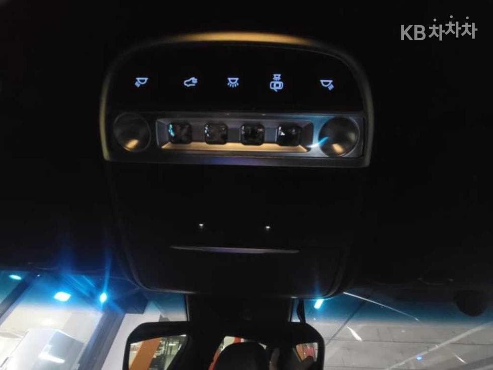 Genesis G903.8 GDi AWD Luxury - 11