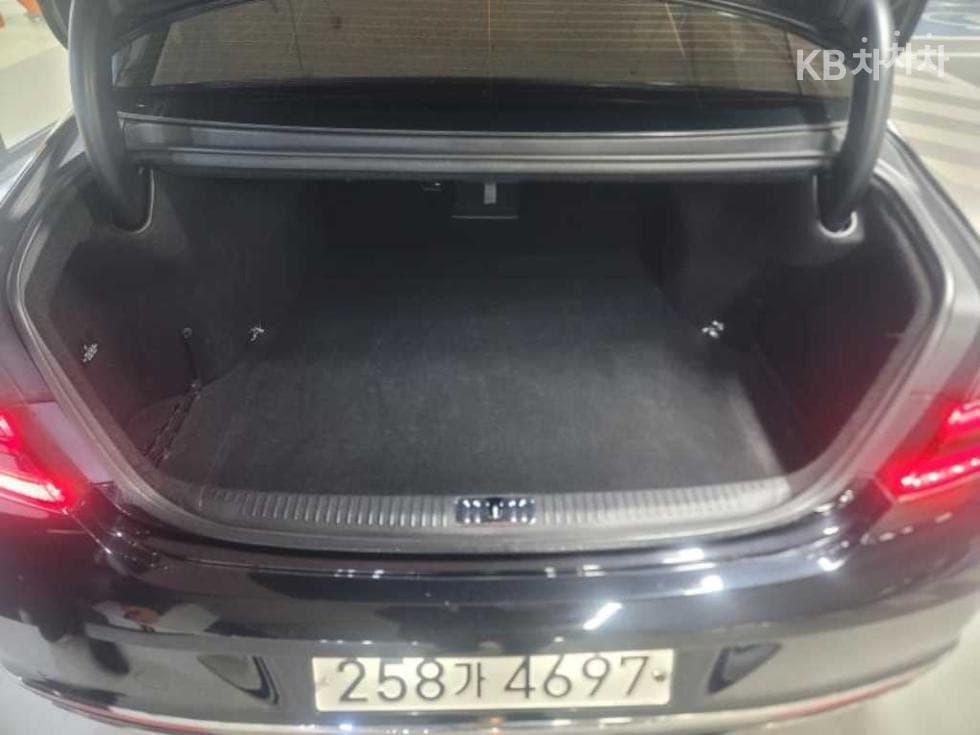 Genesis G903.8 GDi AWD Luxury - 16