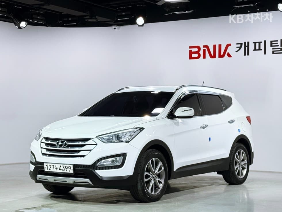 Hyundai Santa Fe DM Hyundai R-engine 2.0 diesel 2WD PREMIUM Standard - Image 1