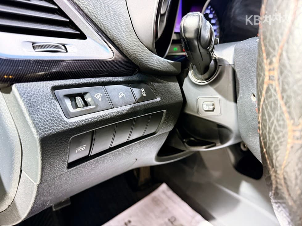 Hyundai Santa Fe DMHyundai R-engine 2.0 diesel 2WD PREMIUM Standard - 8