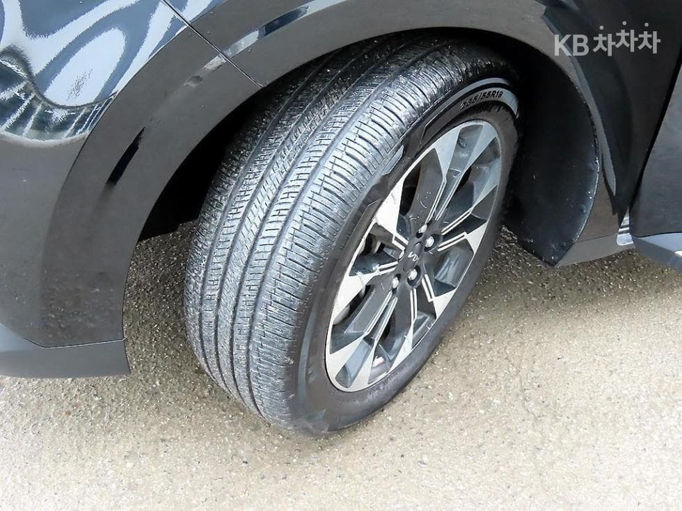 Kia Carnival 4th generationD2.2 9-seater Noblesse - 20