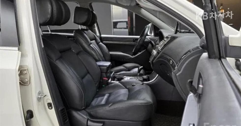 Hyundai 베라Cruze2WD 300X VALUE - 10