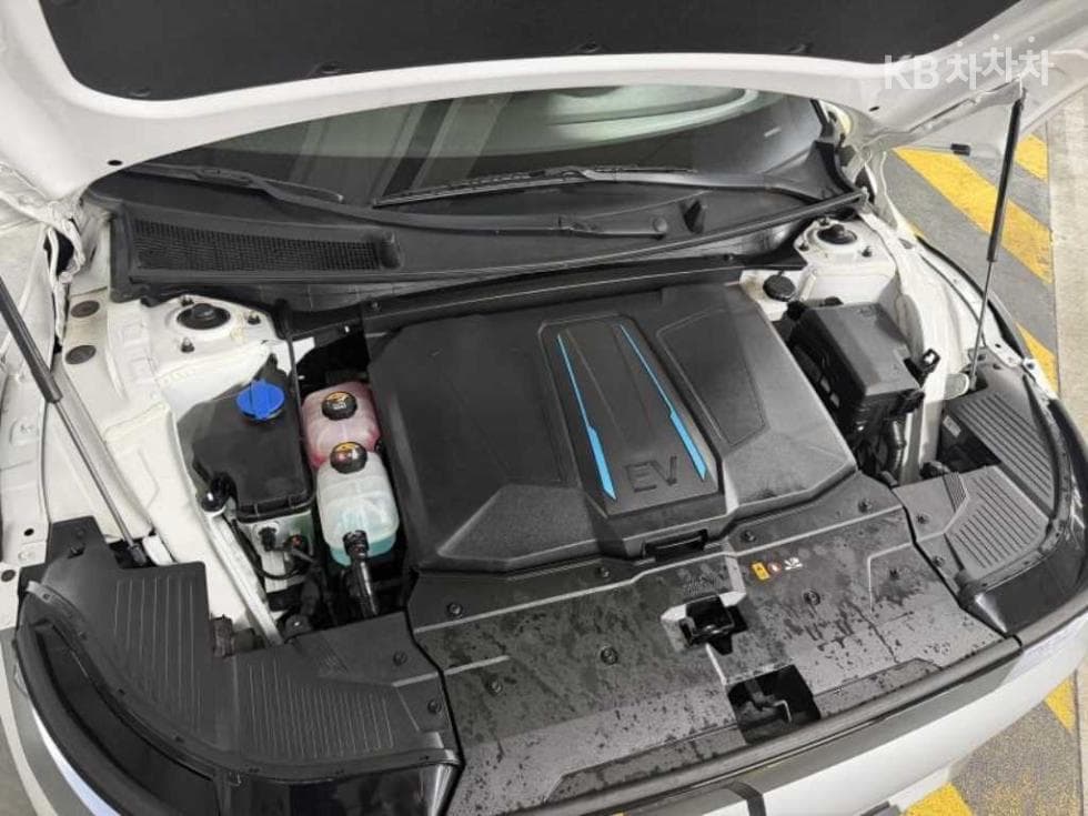 Хюндай IONIQ 5Long Range AWD Exclusive - 5