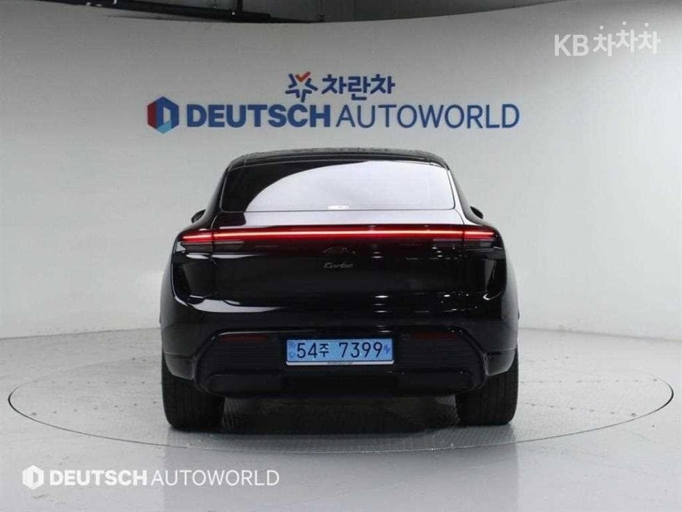Porsche 마칸 EVTurbo Стандартен - 4