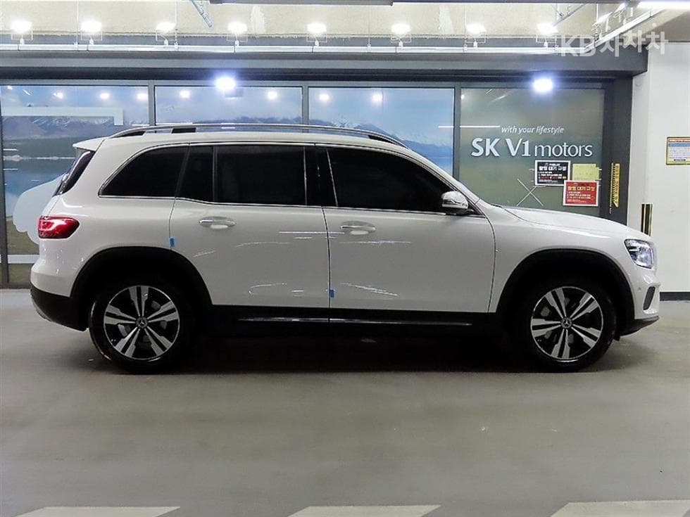 Mercedes-Benz GLB(X247)GLB 220 - 3