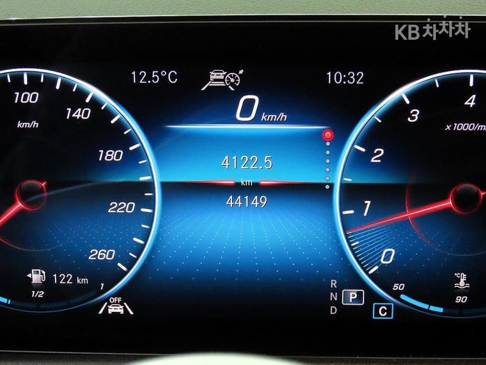 Mercedes-Benz GLB(X247)GLB 220 - 9