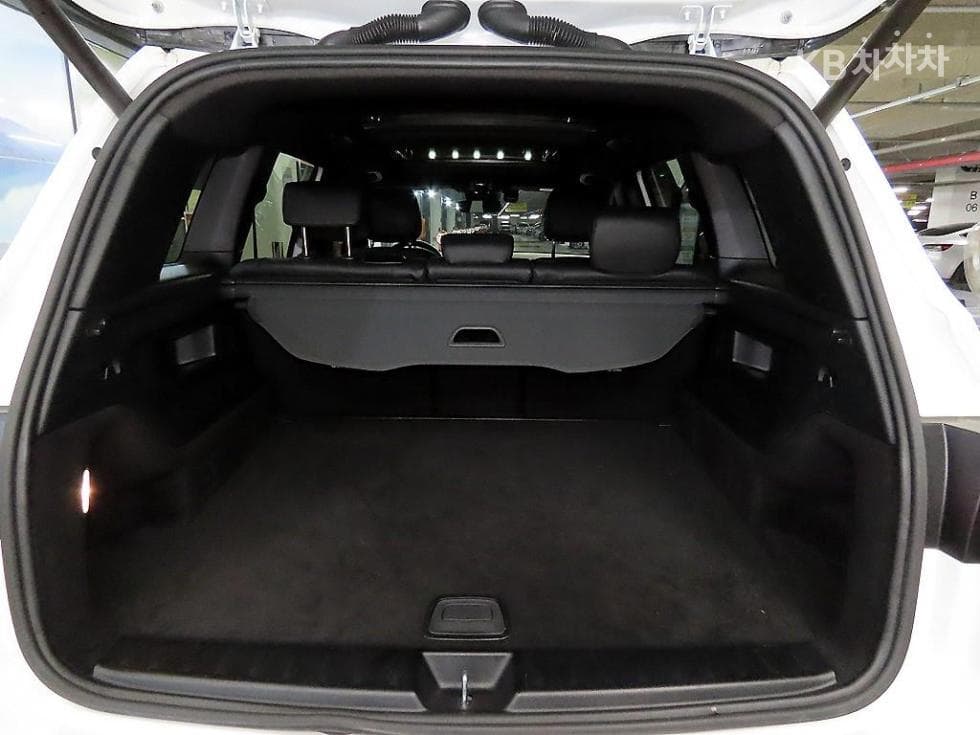 Mercedes-Benz GLB(X247)GLB 220 - 17