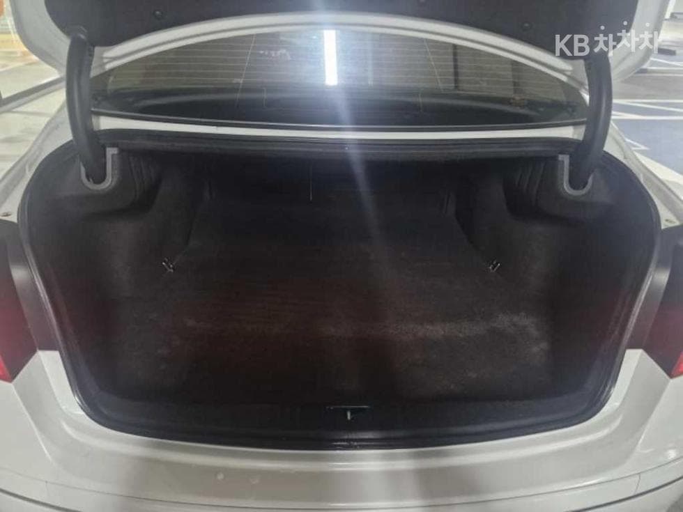 Hyundai GenesisBH380 ROYAL Standard - 18