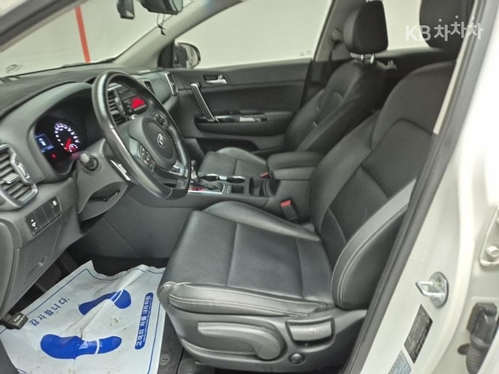 Kia Sportage 4th generationDiesel 2.0 2WD Prestige - 11