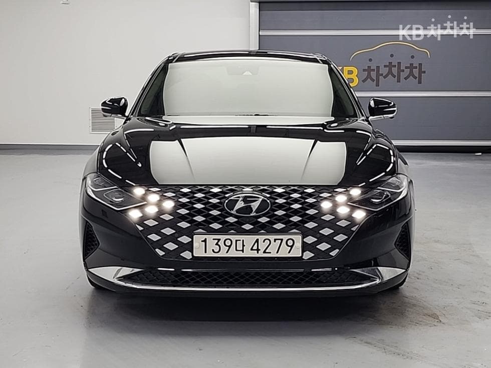 Хюндай The New (фейслифт) Grandeur (Azera)2.5 Premium 초이스 - 2