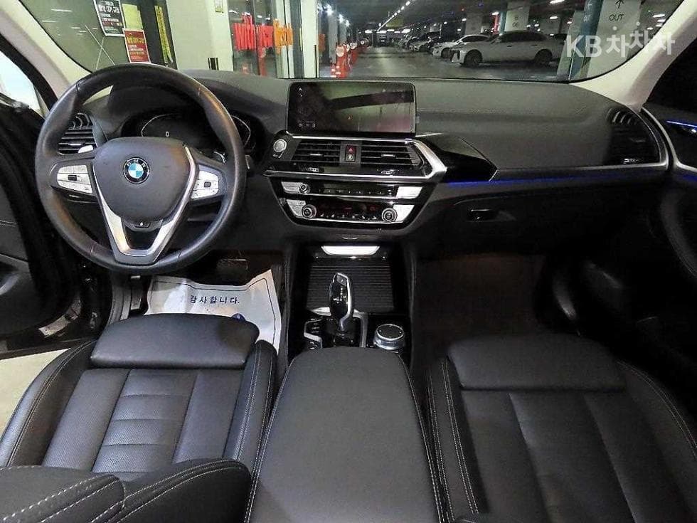 BMW New X4 (G02)xDrive 20i xLine - 10