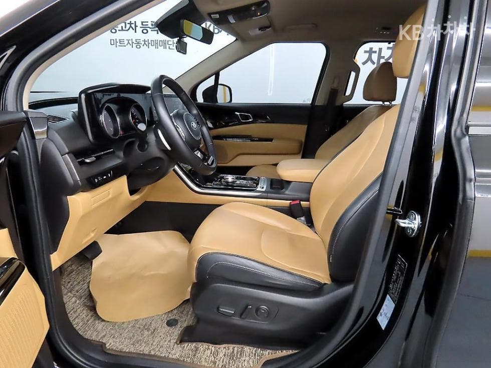 Kia Carnival 4th generationD2.2 7-seater (Limousine) Noblesse - 5