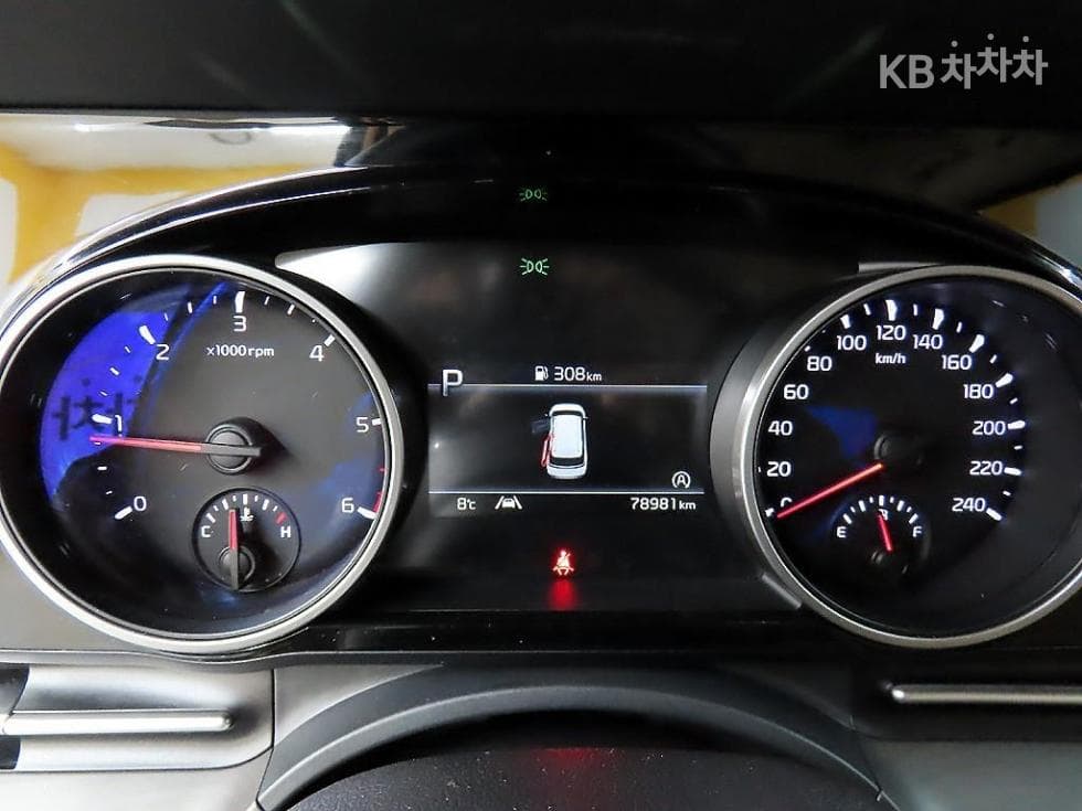 Kia Carnival 4th generationD2.2 7-seater (Limousine) Noblesse - 8