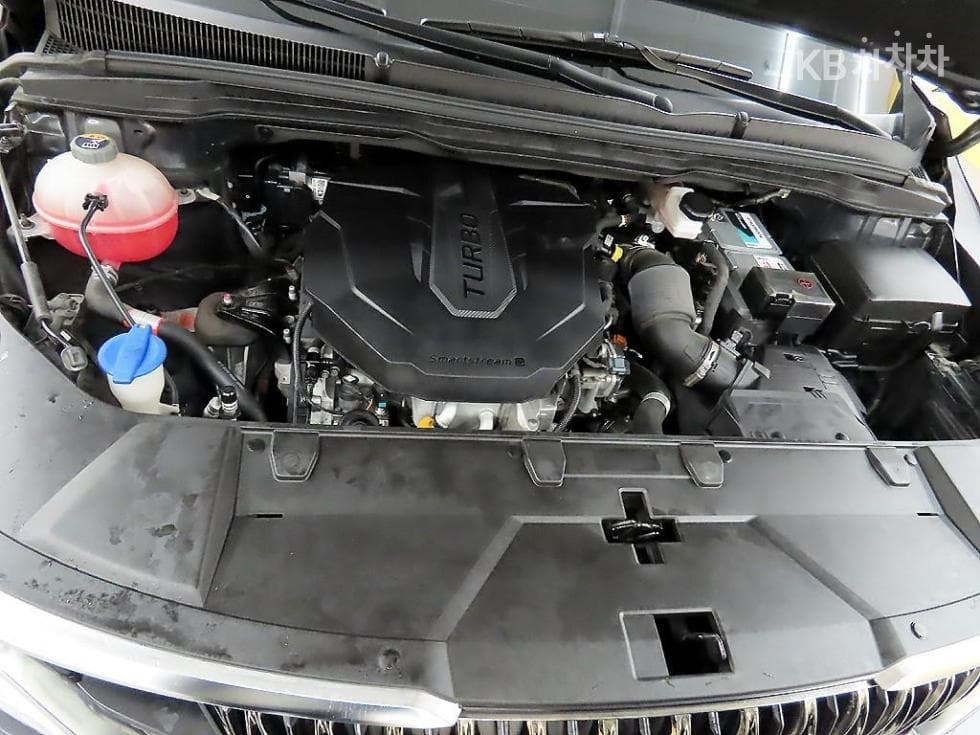 Kia Carnival 4th generationD2.2 7-seater (Limousine) Noblesse - 19