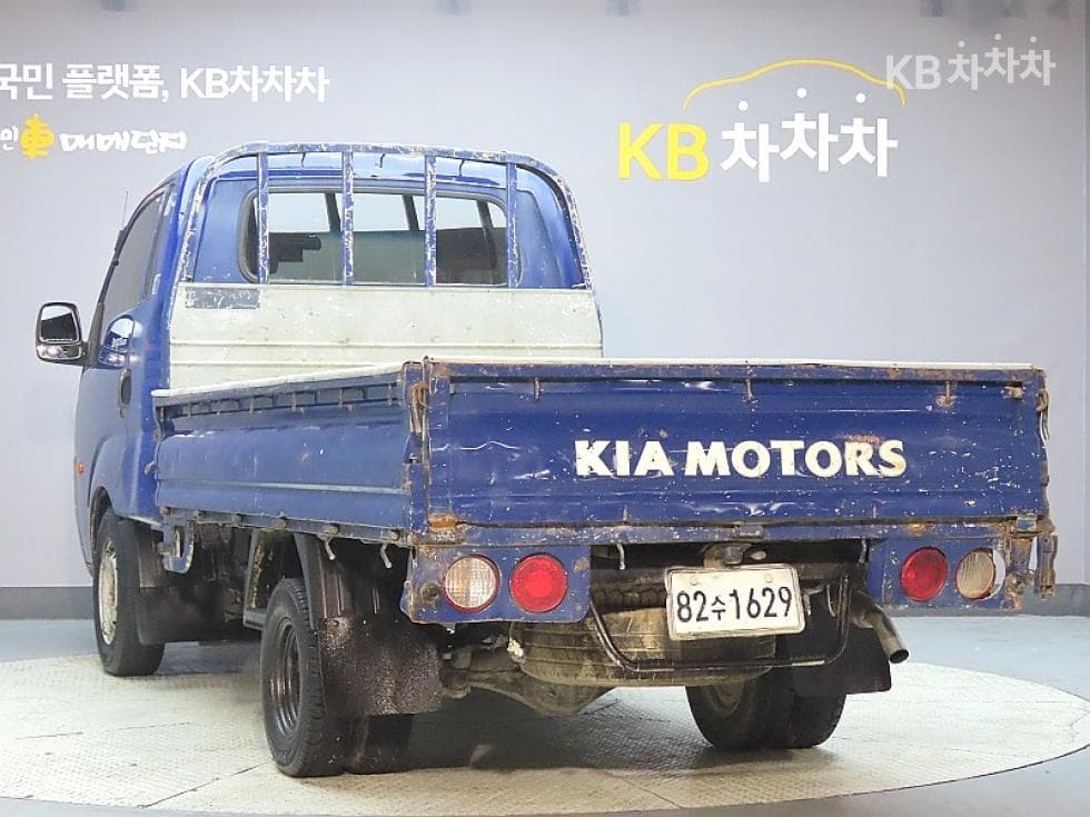 Kia Bongo 3 (light truck)1 Ton Extra Long King Cab CRDi - 4