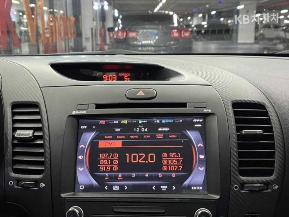 Kia K3Eco (economy trim)Plus - 14