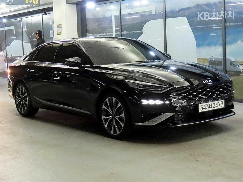 Kia K8 2.5L gasoline Noblesse - Image 1