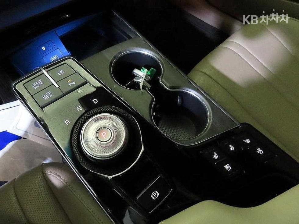 Kia K82.5L gasoline Noblesse - 12