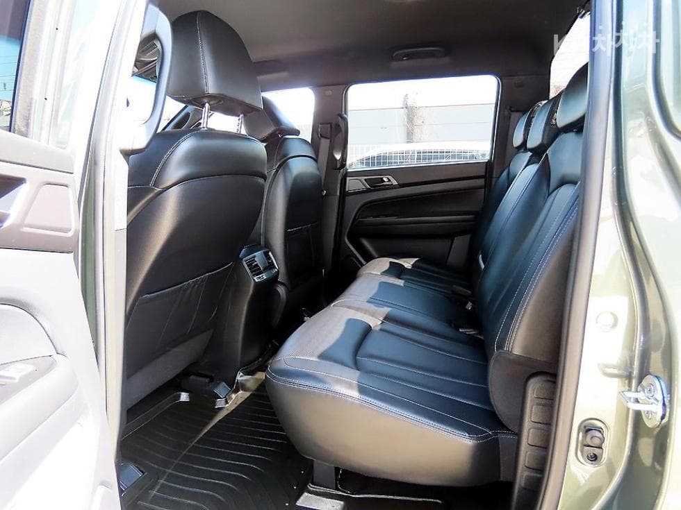 KG Mobility The New (facelift) Rexton 스포츠2.2 4WD Prestige - 7