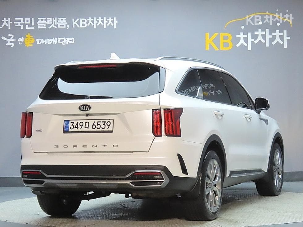 Киа Sorento 4-то поколение2.2 Дизел 4x4 Noblesse - 2