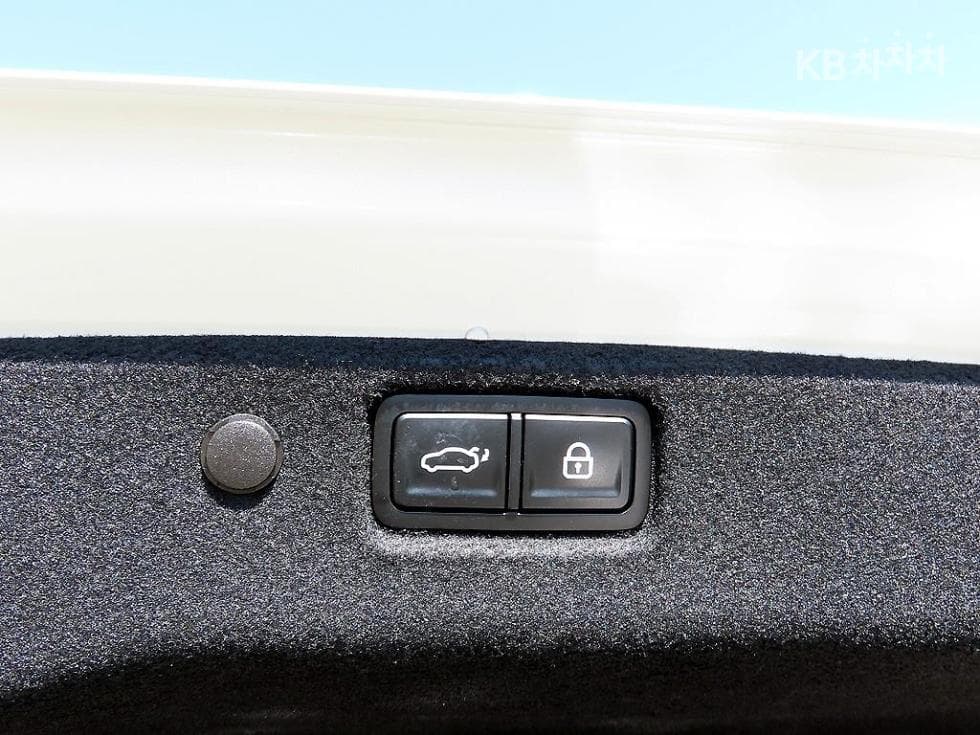 Kia The New (facelift) K5 3rd Gen1.6 Gasoline Turbo Noblesse - 15