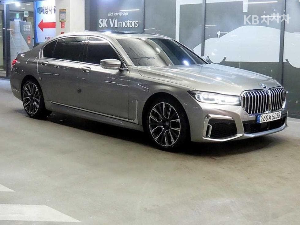 BMW 7시리즈 (G11) 740Li xDrive M Sport - Image 1