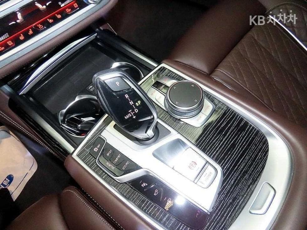 BMW 7시리즈 (G11)740Li xDrive M Sport - 12