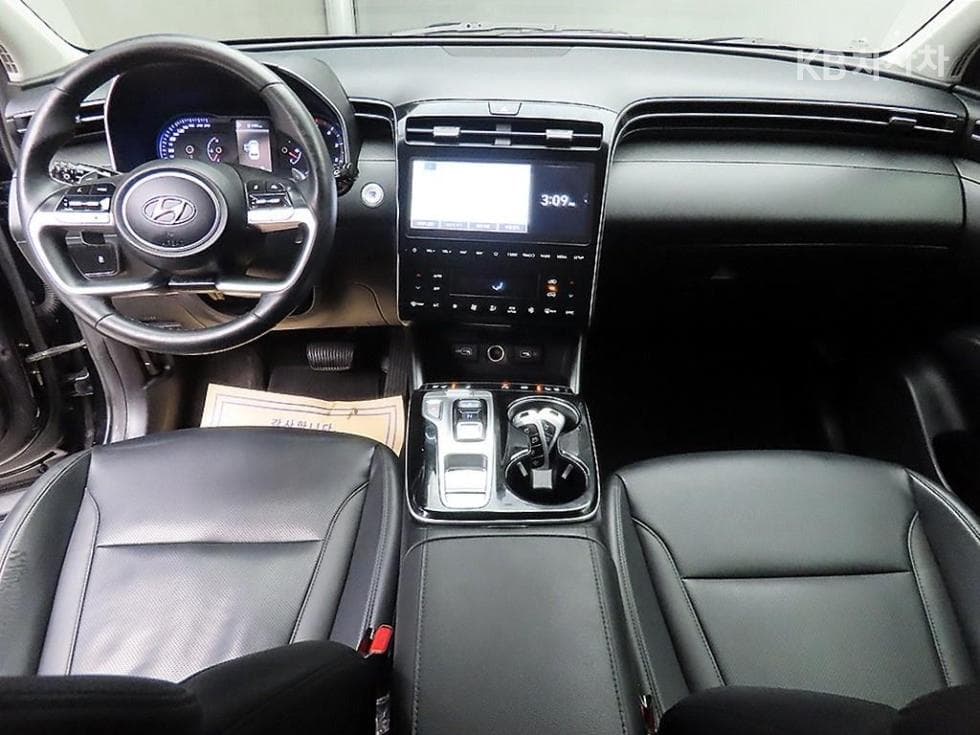 Хюндай The All New Туксон(NX (Lexus SUV)4)Дизел 2.0 2WD Premium - 7