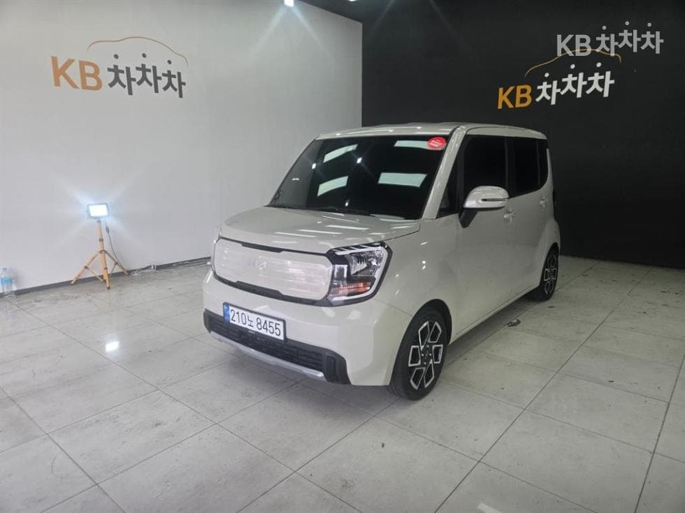 Kia The New (facelift) Kia Ray (van) 1.0 Gasoline Signature - Image 1