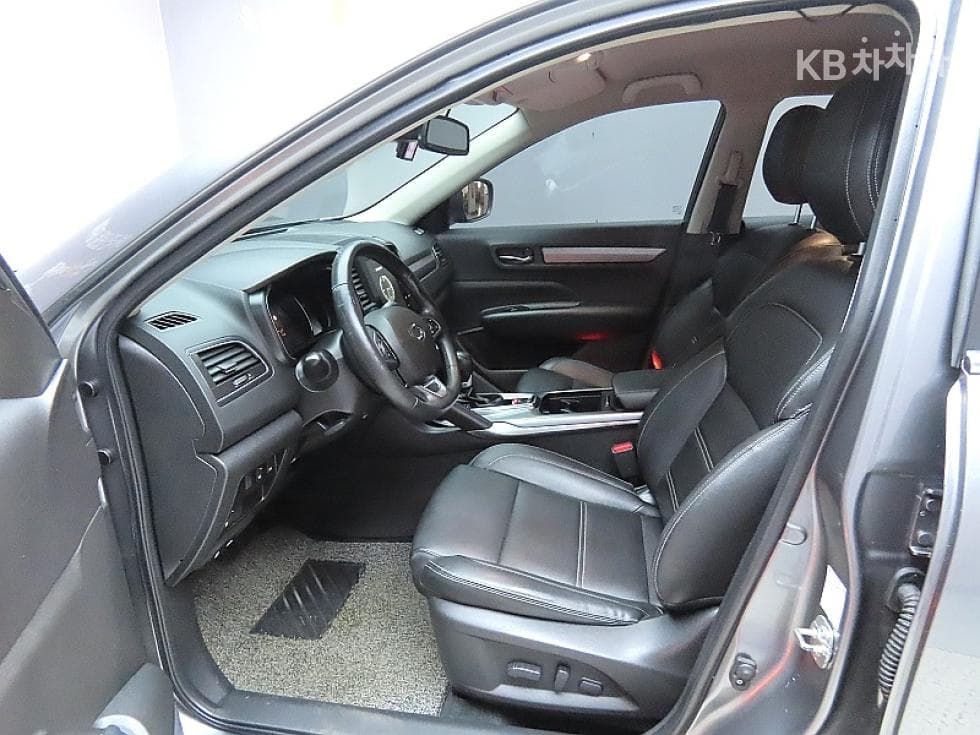 Renault Korea The New (facelift) QM62.0 GDe 2WD LE - 10