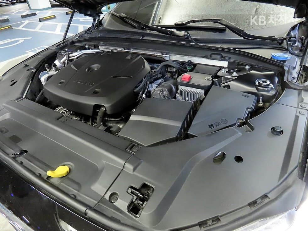 Volvo V90 CCD5 Pro AWD - 19