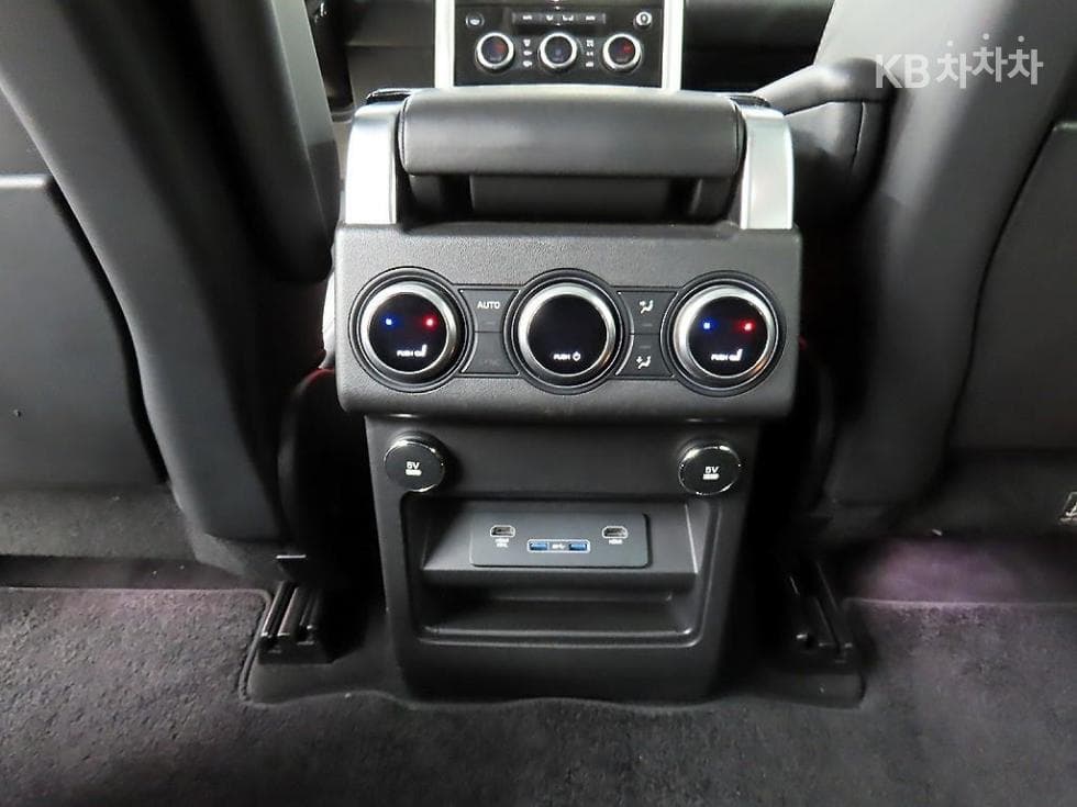 Land Rover 디스커버리53.0 SD6 HSE Luxury - 12