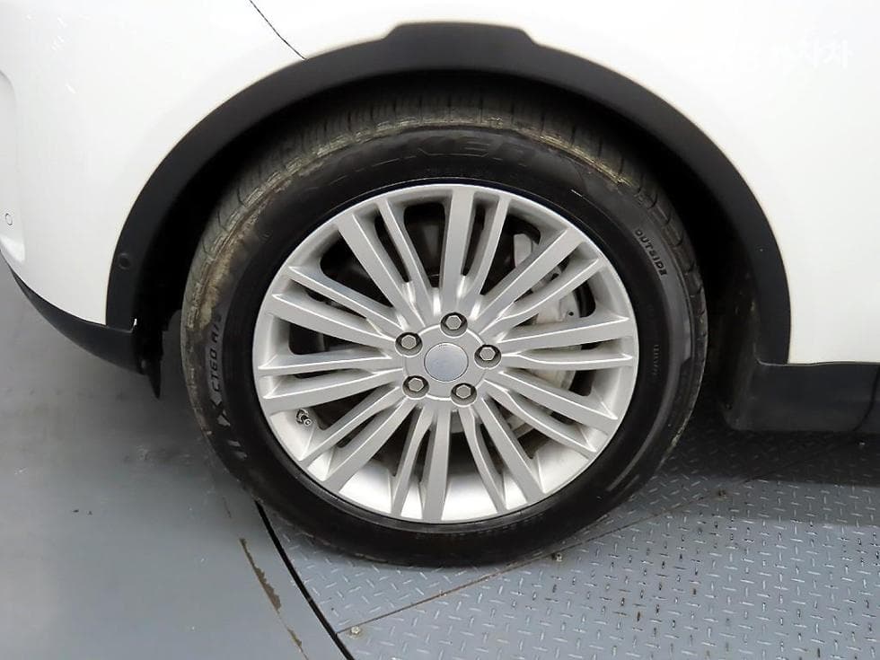 Land Rover 디스커버리53.0 SD6 HSE Luxury - 20