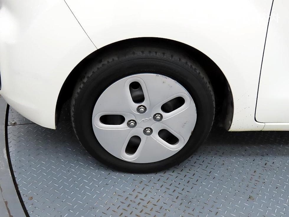 Kia The New (facelift) Ray (van)1.0 Gasoline Standard - 11