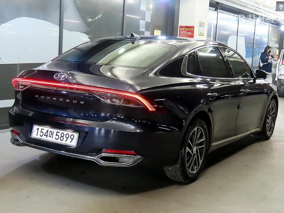 Hyundai The New (facelift) Grandeur (Azera)2.5 Premium - 4