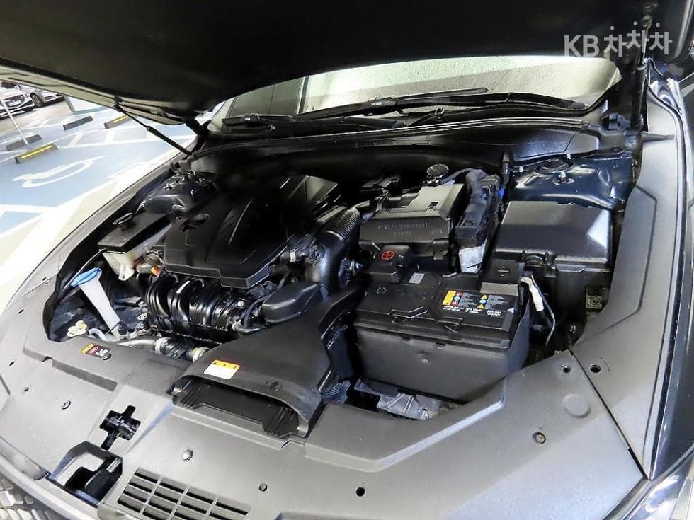Hyundai The New (facelift) Grandeur (Azera)2.5 Premium - 19