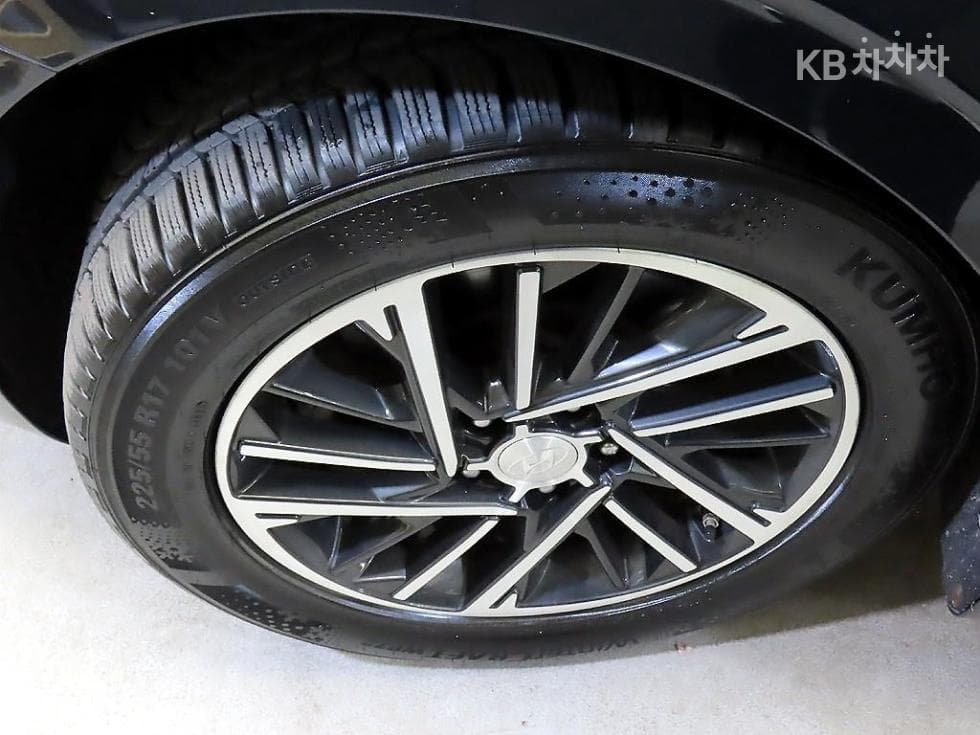 Hyundai The New (facelift) Grandeur (Azera)2.5 Premium - 20