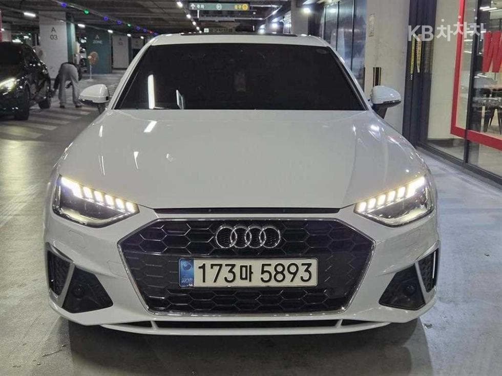 Audi A4 (B9)40 TFSI Premium - 2