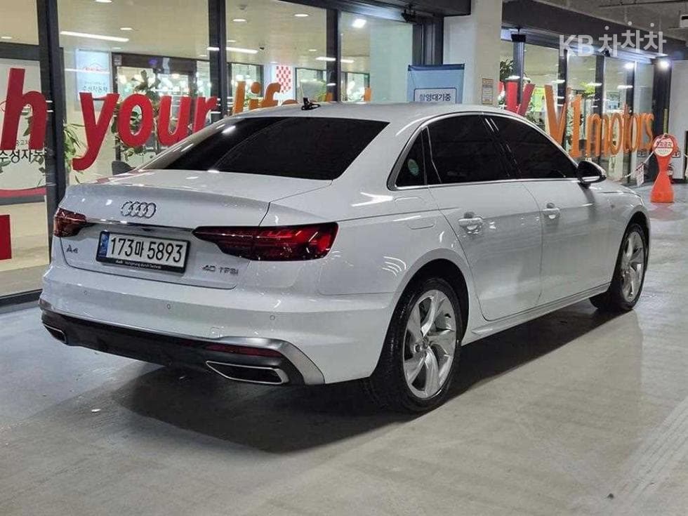 Audi A4 (B9)40 TFSI Premium - 4