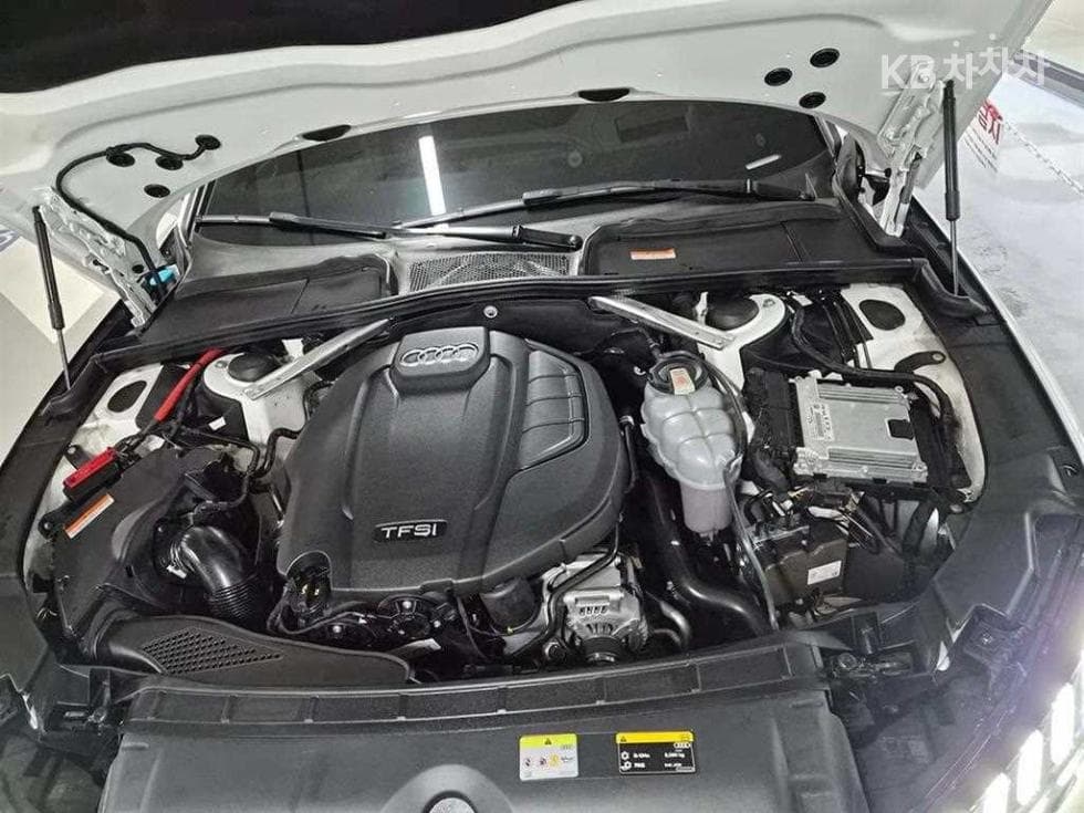 Audi A4 (B9)40 TFSI Premium - 19