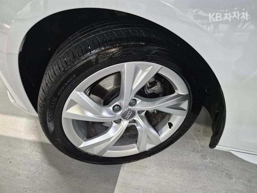 Audi A4 (B9)40 TFSI Premium - 20