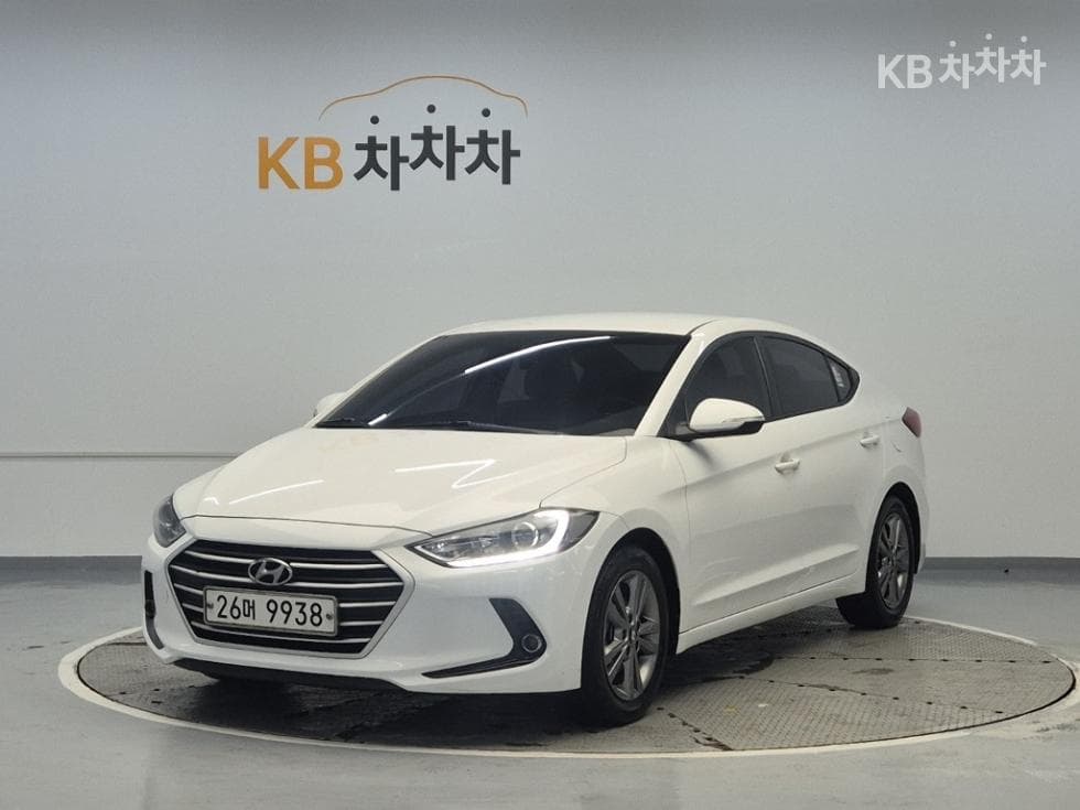 Хюндай Avante (Elantra)AD 1.6 GDi Смарт Специал (специален признак/издание) - Image 1