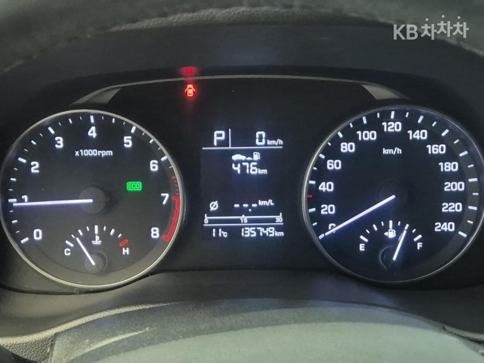 Хюндай Avante (Elantra)AD1.6 GDi Смарт Специал (специален признак/издание) - 6
