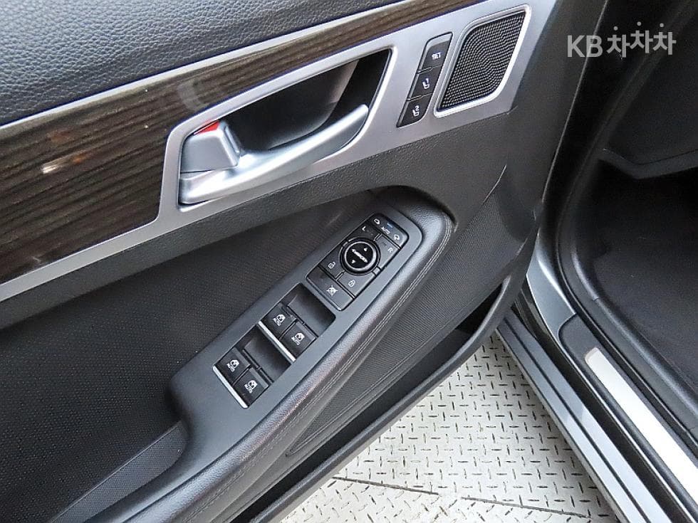 Дженезис G803.3 GDI AWD Лукс - 13