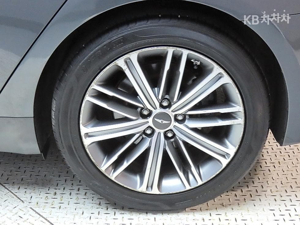 Дженезис G803.3 GDI AWD Лукс - 20