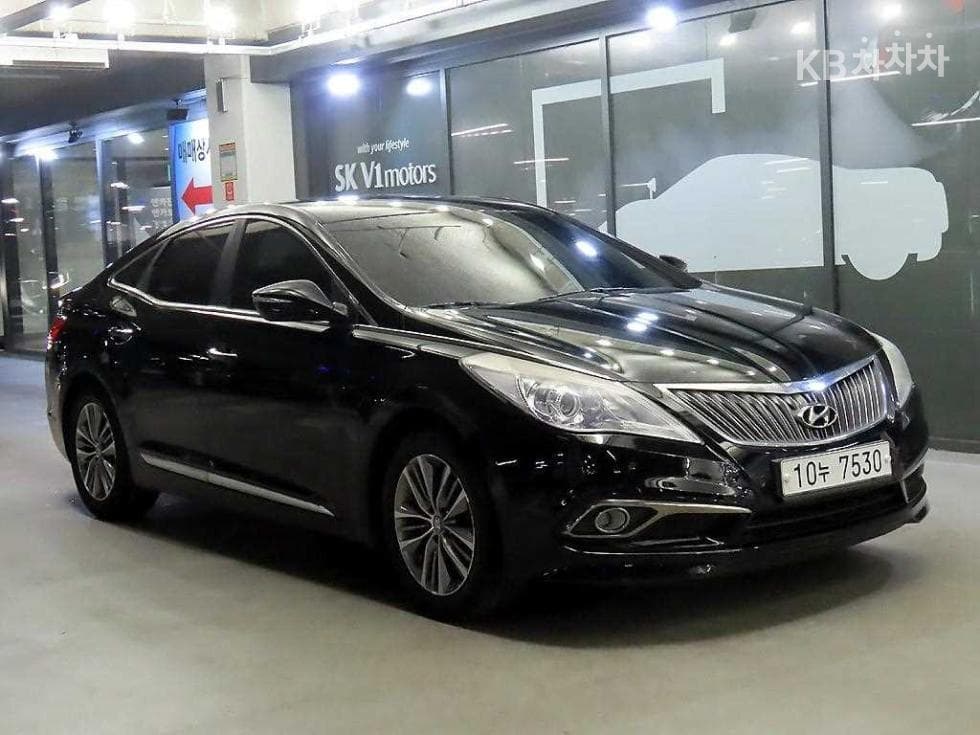 Hyundai Grandeur (Azera)HG LPG HG300 Modern - Image 1